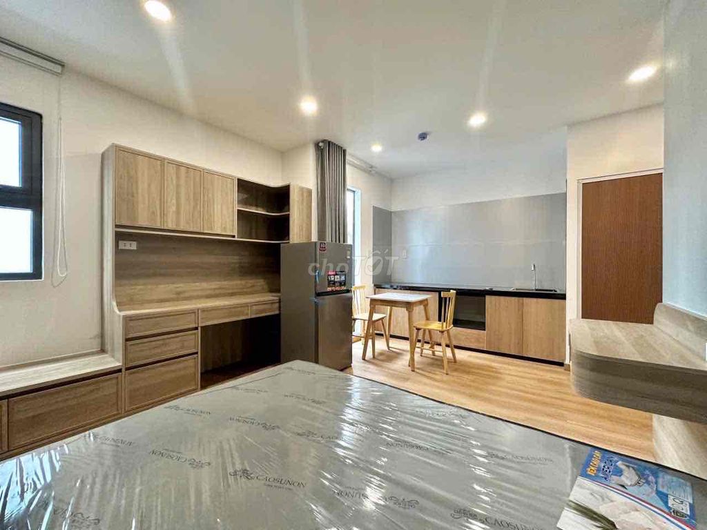 Studio_Balcon apartment_35 m2 is free to move to central districts