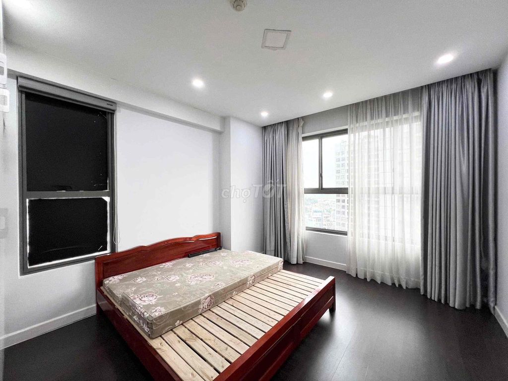 Rent Orchard Garden 3 bedrooms 2 basic interior toilets near the airport 20 million