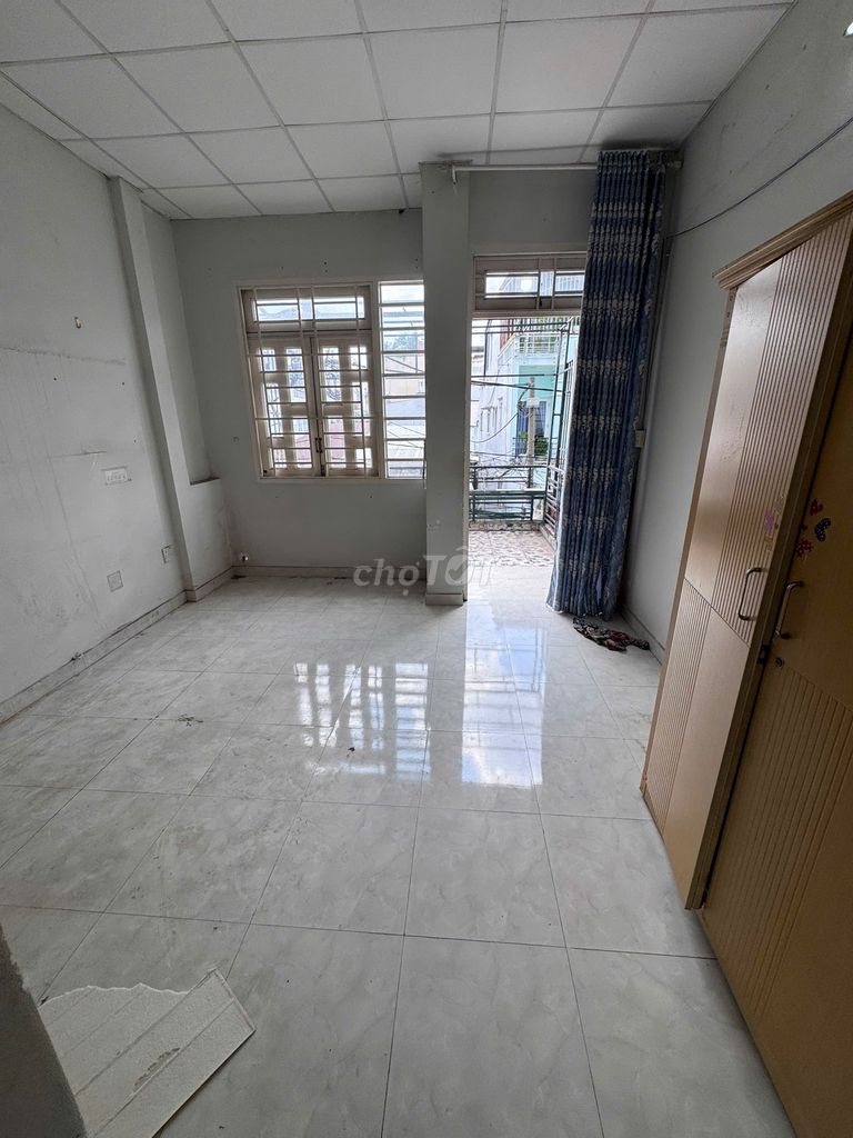 Rent the original apartment-- số 3, 770 9, Gò Vấp.