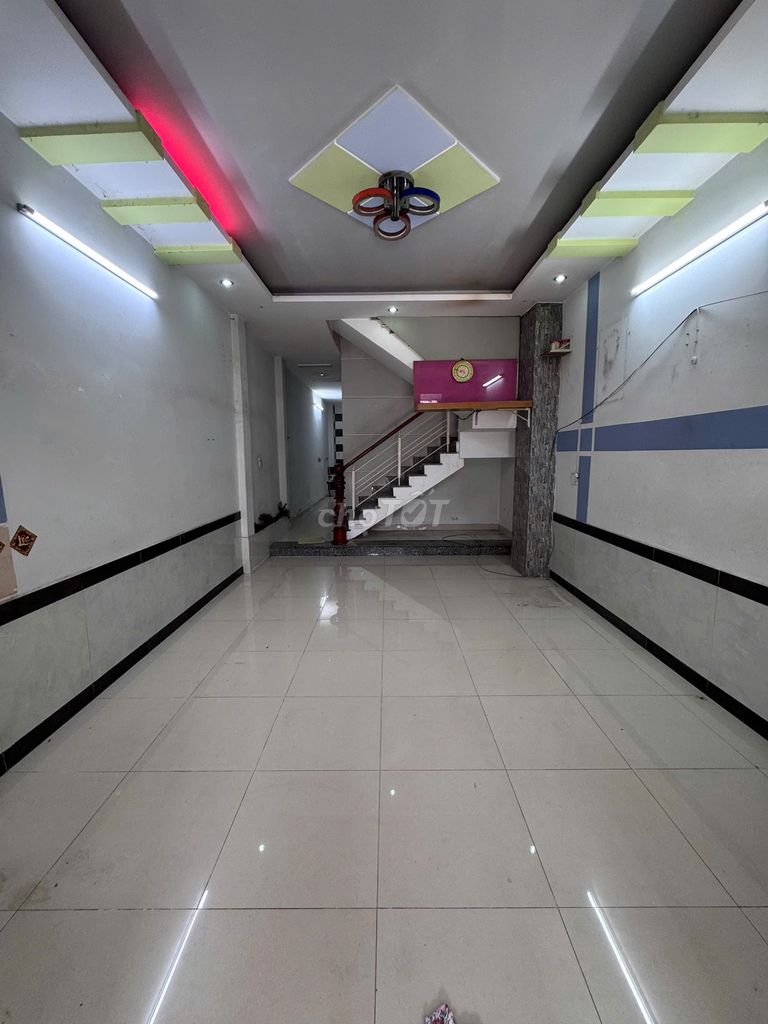 Rent the original apartment-- số 3, 770 9, Gò Vấp.