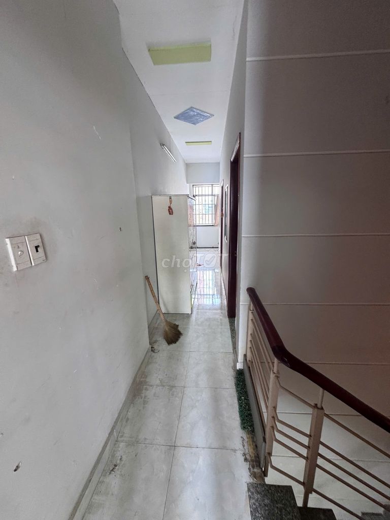 Rent the original apartment-- số 3, 770 9, Gò Vấp.