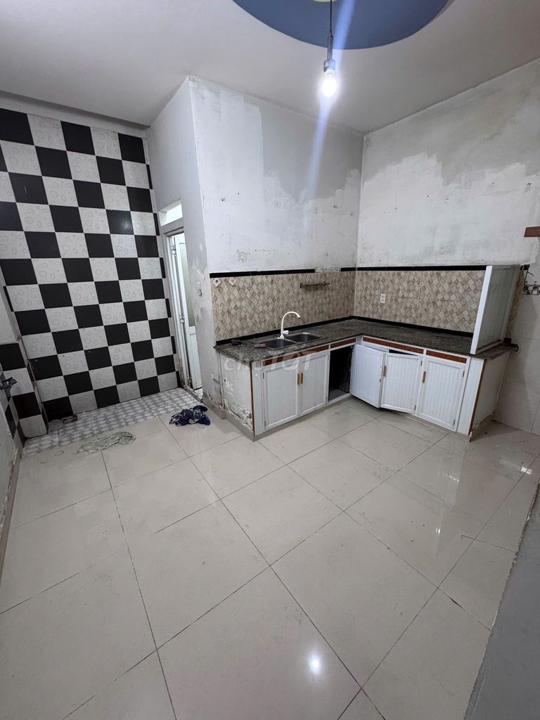 Rent the original apartment-- số 3, 770 9, Gò Vấp.