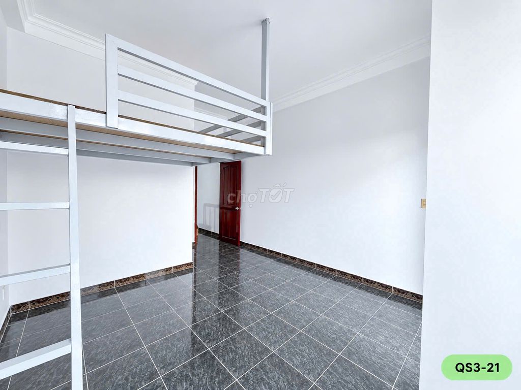 Open up the newly built suite.