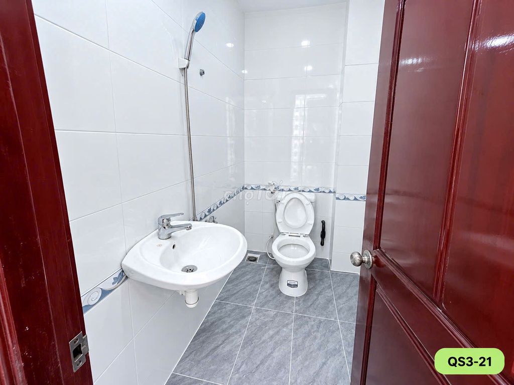 Open up the newly built suite.