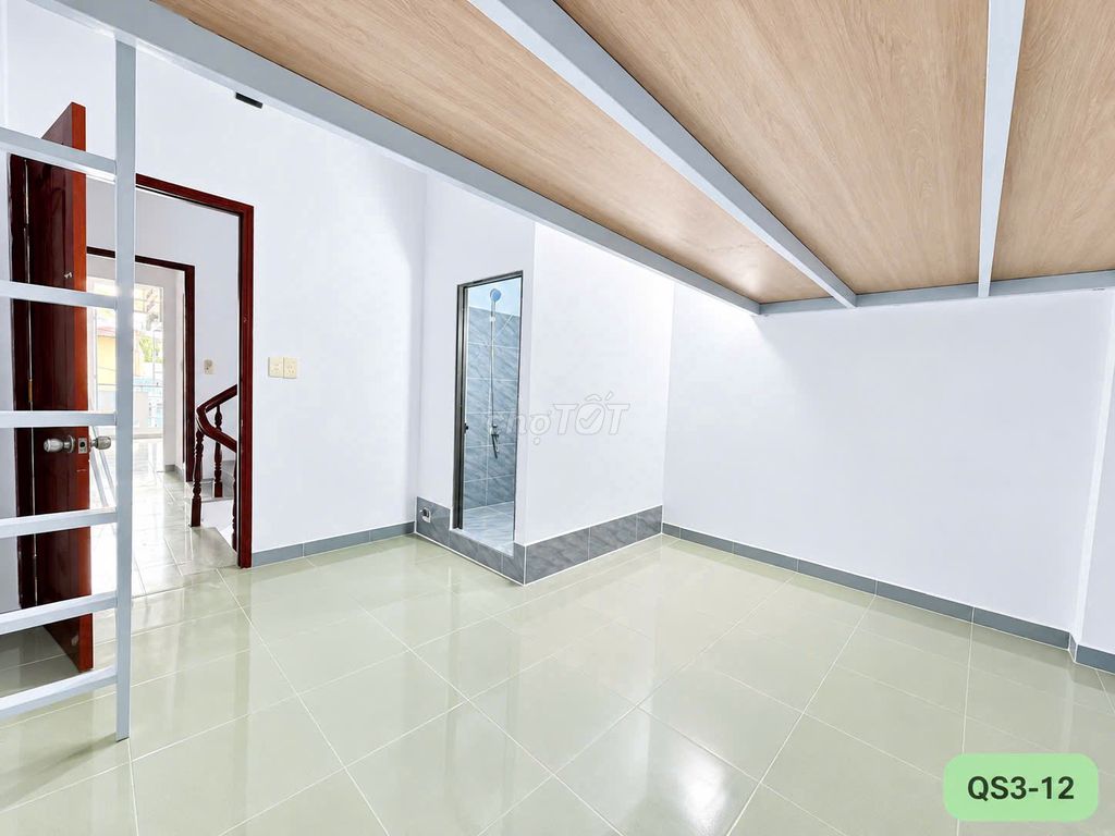 Open up the newly built suite.