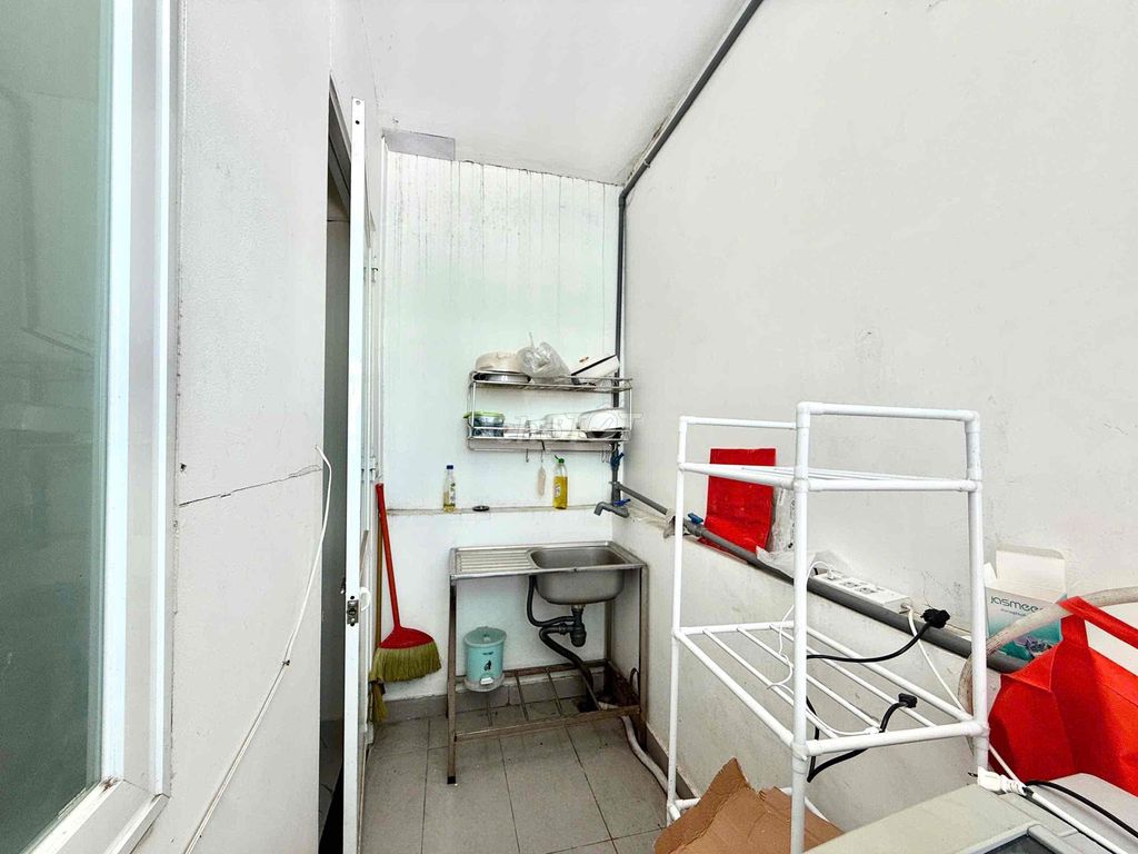 Rent a kitchen bedroom 25 meters, full of furniture, just Thành Thái.