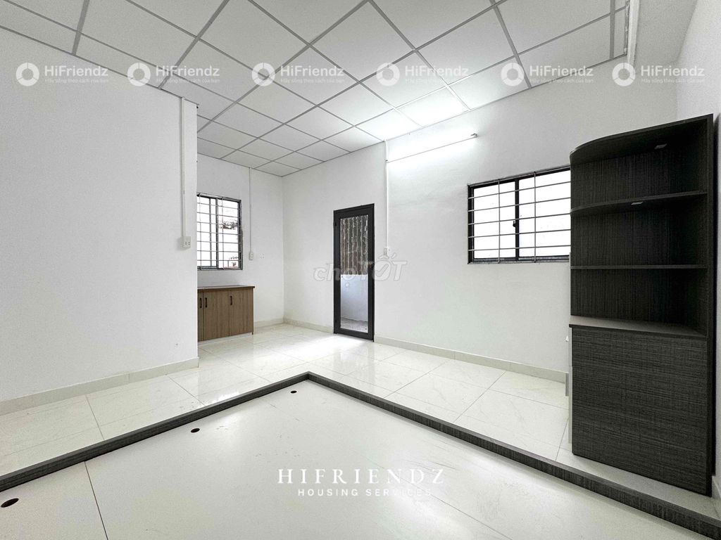 The new Hồng Bàng project near the University of Super Hot Medicine
