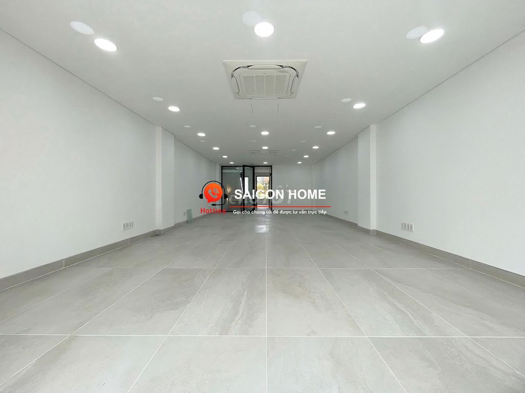 Six-story Lương Định Của-level office--