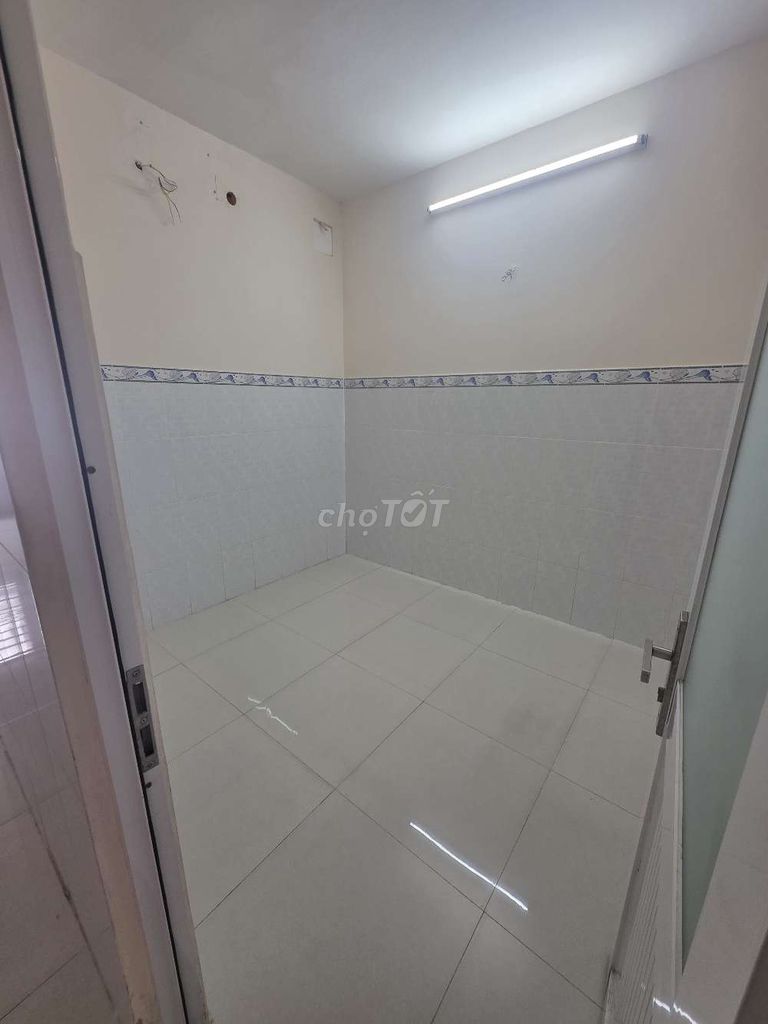 Rent the whole house for 7 million-- Bà Điểm, Hóc Môn