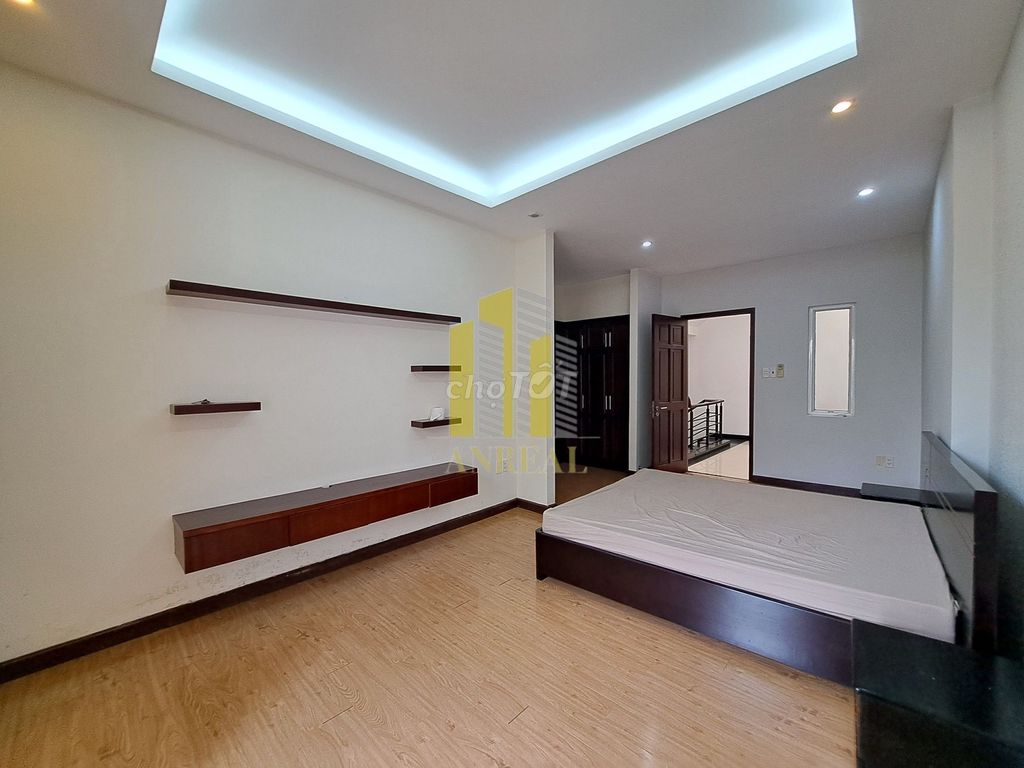 Only 28 million An Phú city districts to rent a three-story basement.