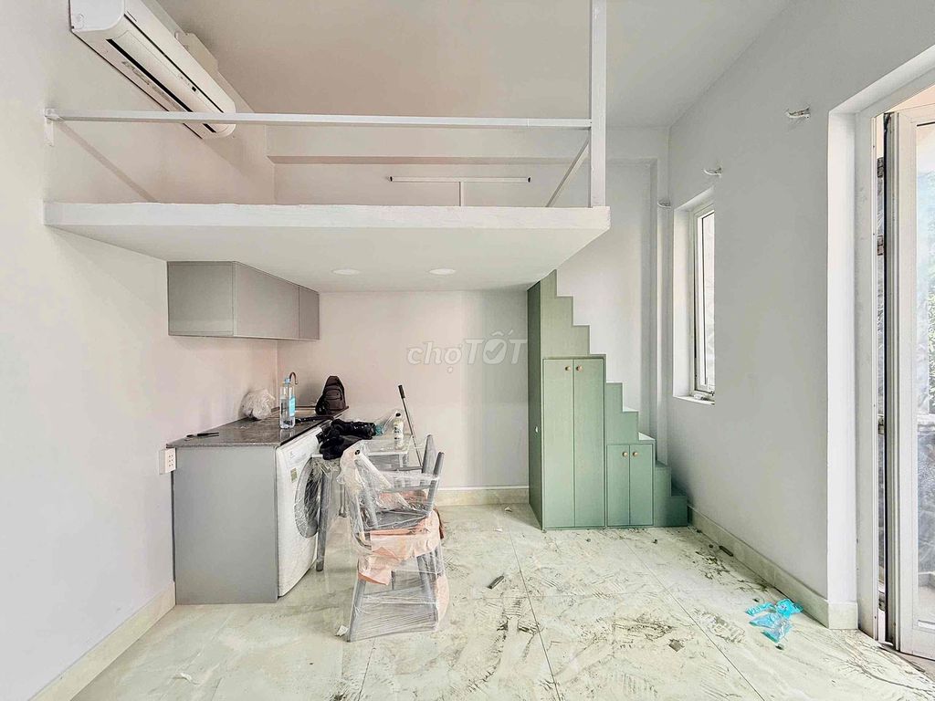 The brand new building is 100% Tân Bình straight.