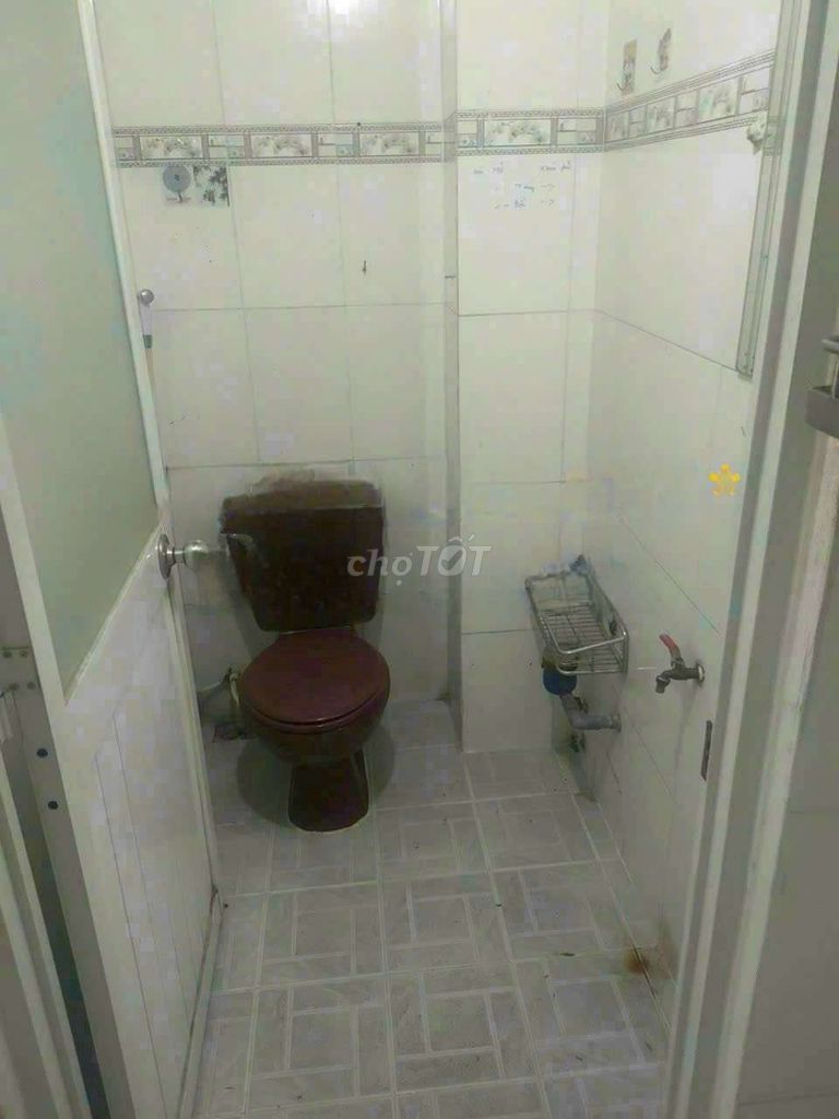 Renting rooms near channel 26/3.