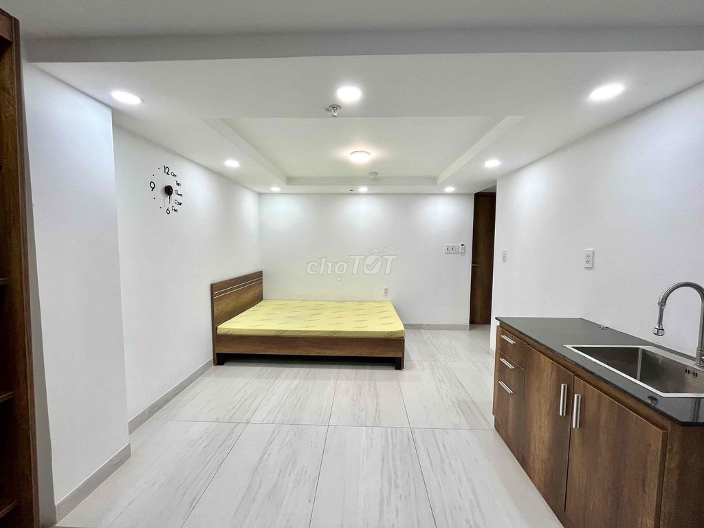 Nice, comfortable studio.