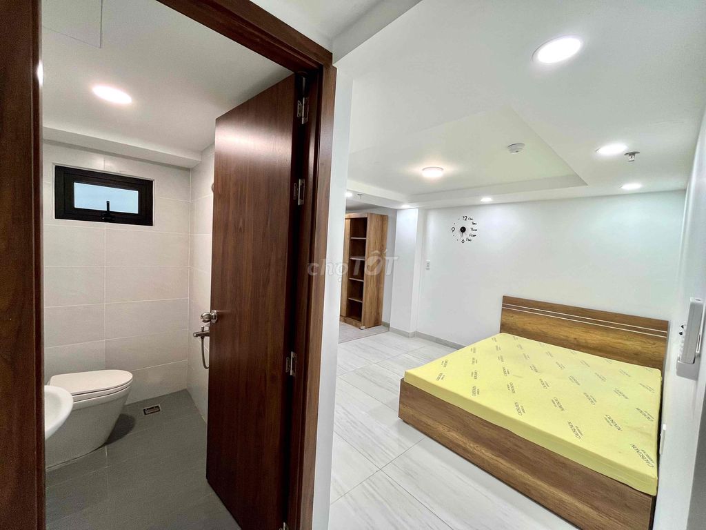 Nice, comfortable studio.