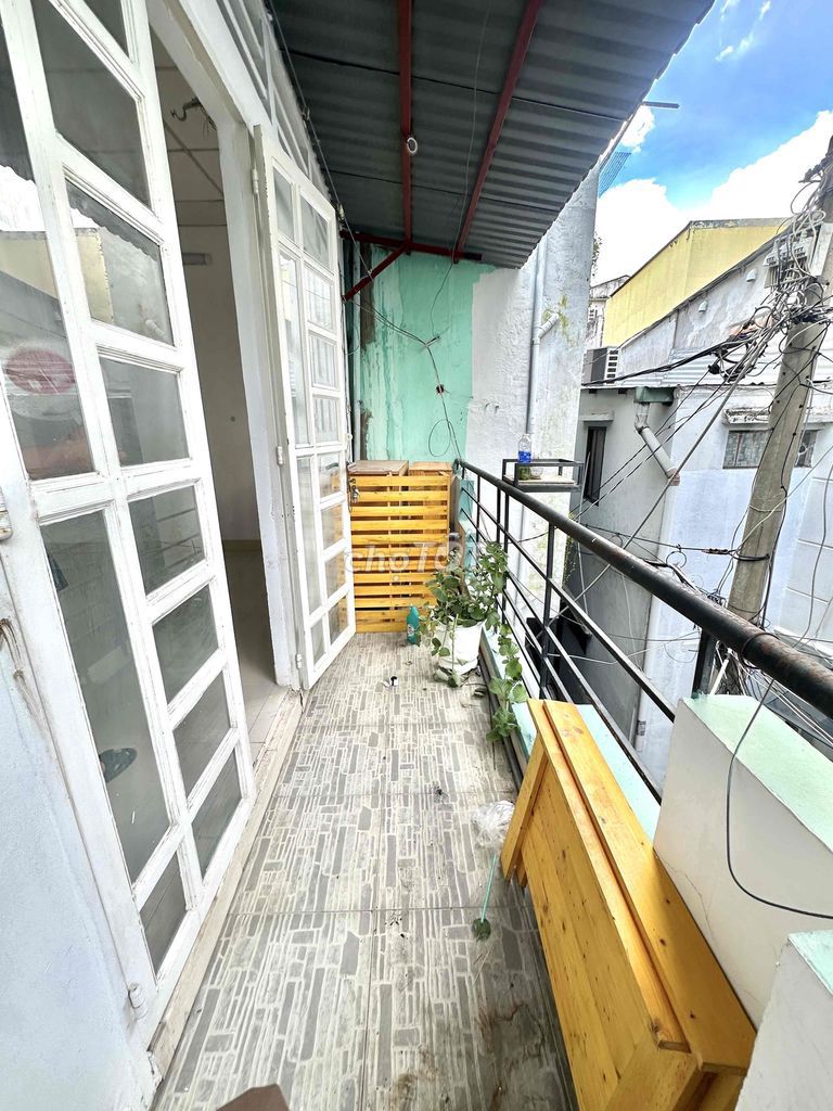 Nc Nguyễn Thượng Hiền 4 x 8 meters 1 .1 .1 floor 2 bedroom