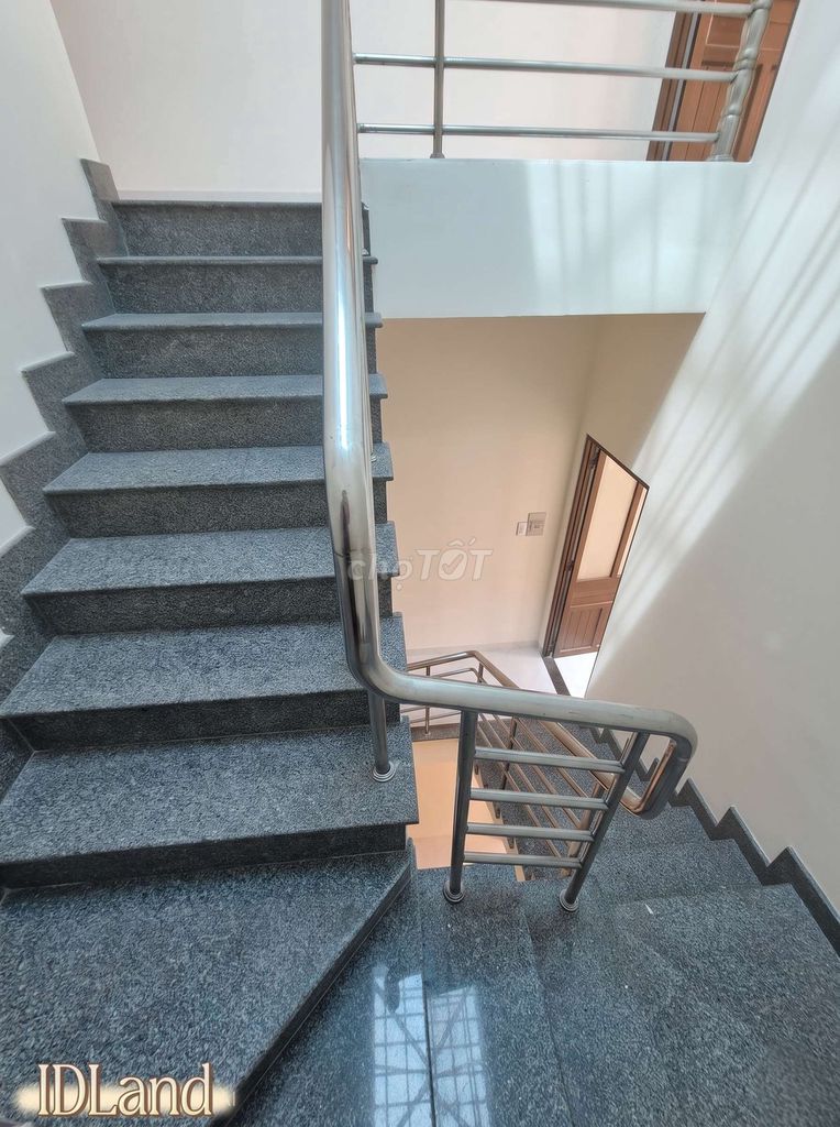 Rent four bedrooms, three toilets behind The Vista An-Philao