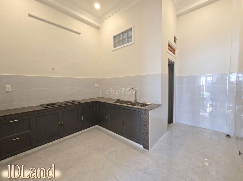 Rent four bedrooms, three toilets behind The Vista An-Philao
