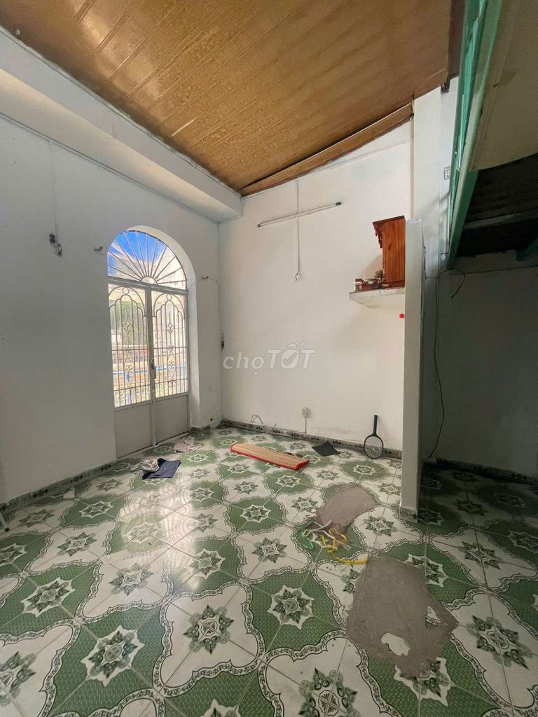8 meters Nguyễn Văn Khối - 5 x 6 meters - 1st floor suspended - 2 bedroom