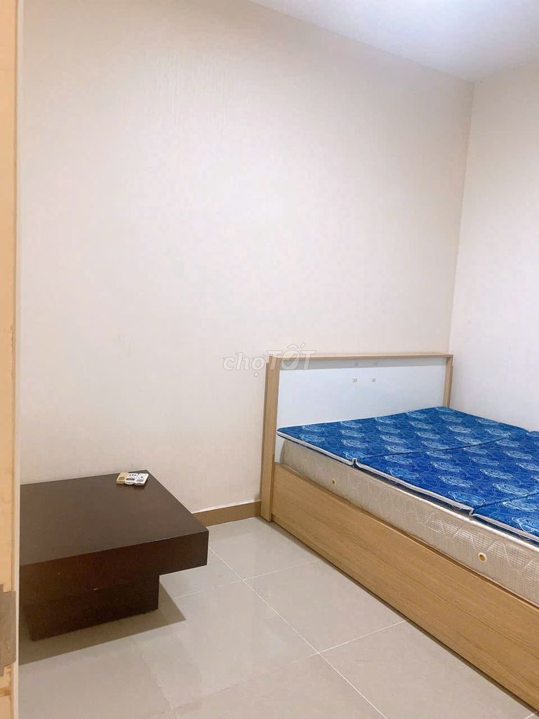 Rent the German apartment, 97 meters, 3 bedrooms, 2 full-on-one toilets 12 million.
