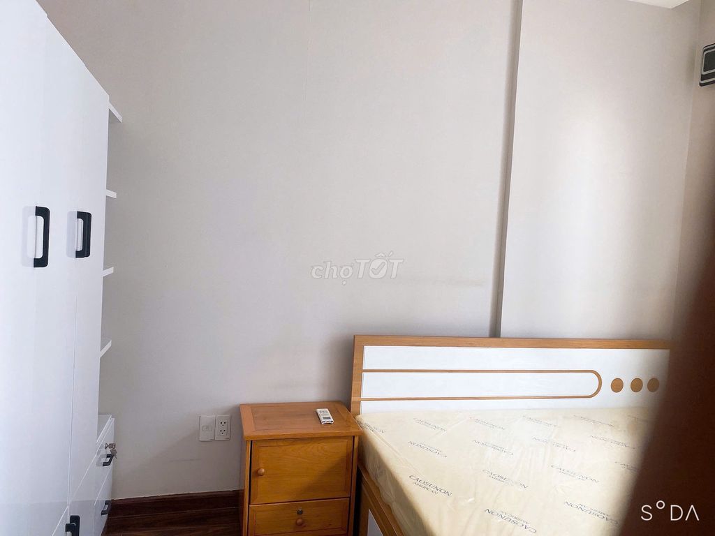 Need to rent out Summer Square apartment.