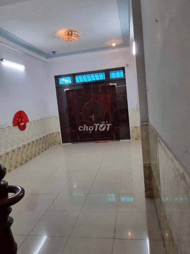 Rent the original three bedrooms, four toilets, Số 19 Road, 8 Gò Vấp.