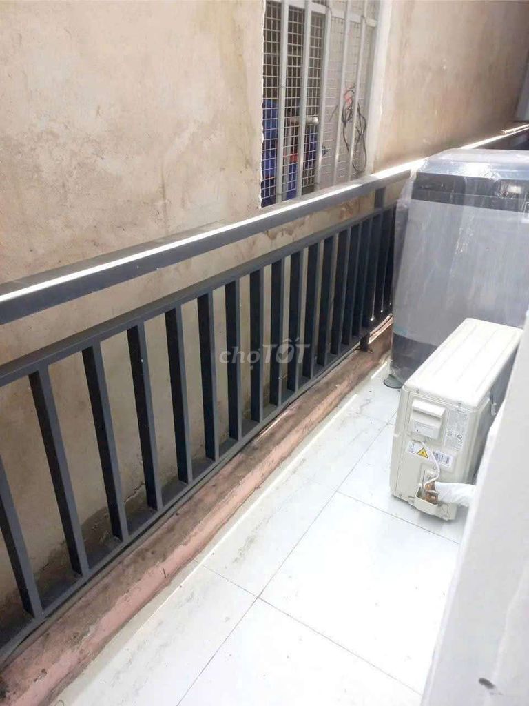 Alley 672 Huỳnh Tấn Phát (near kcx)