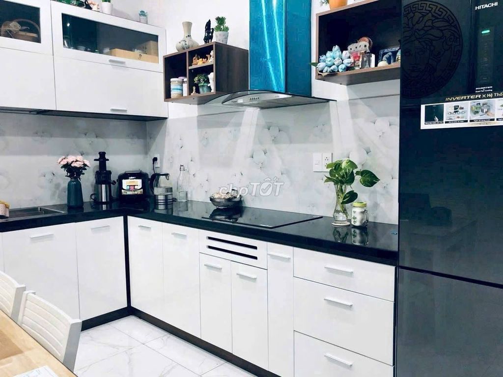 Rent the entire three bedrooms, interior, alley, Gò Vấp.