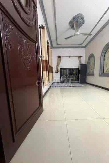 Find the 1st? Room 16 M2 full comfort - 3 million a month.
