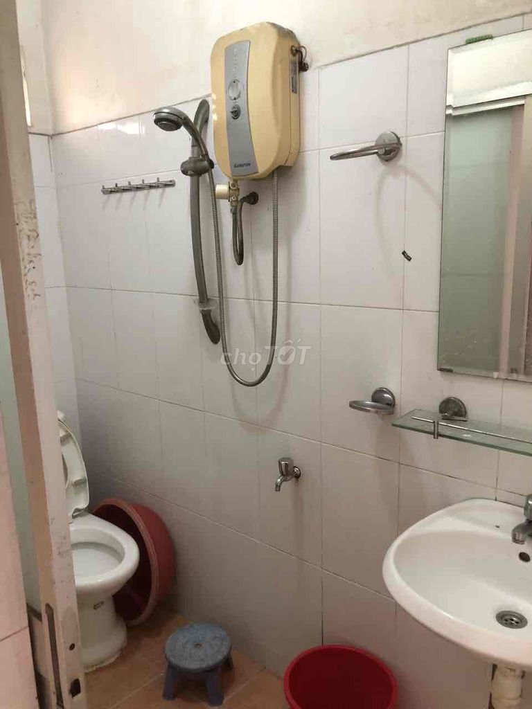 Rent the full comfortable room - 16 M2 - only 3 million per month - the cost of