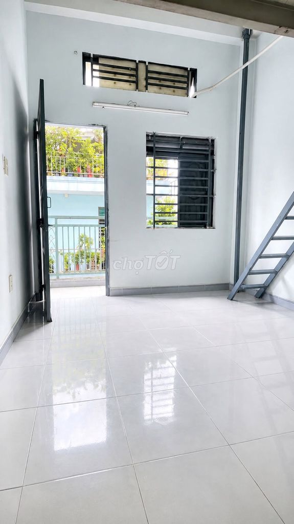 Room 30 M2 – 2 million and a half a month.