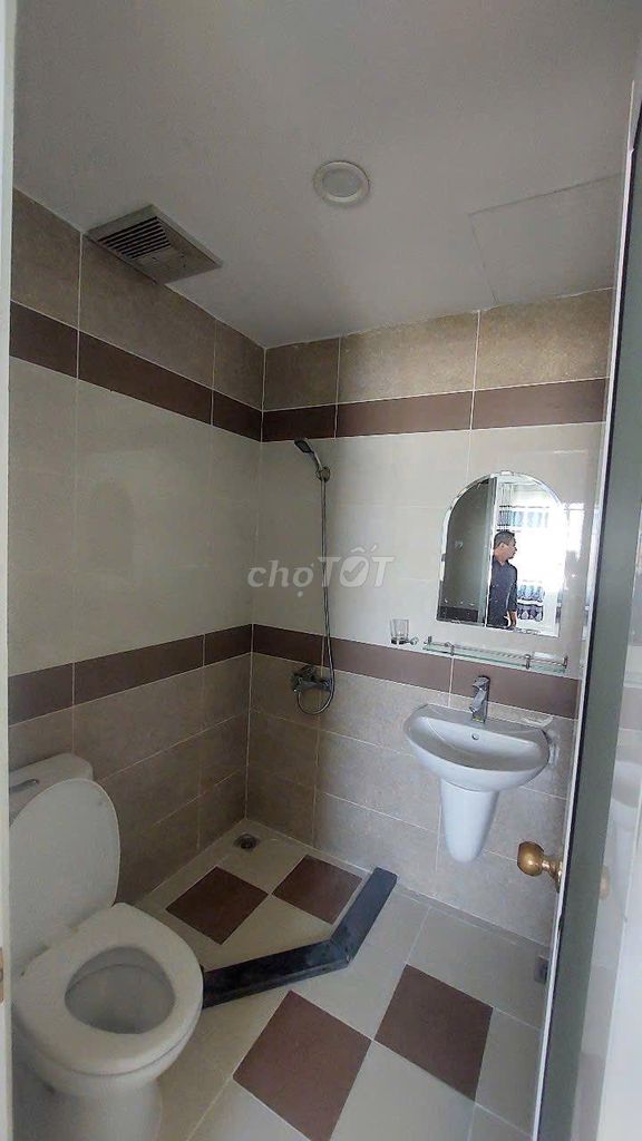 Thai apartment Nguyễn Văn Quá 1 bedroom 5 million a month
