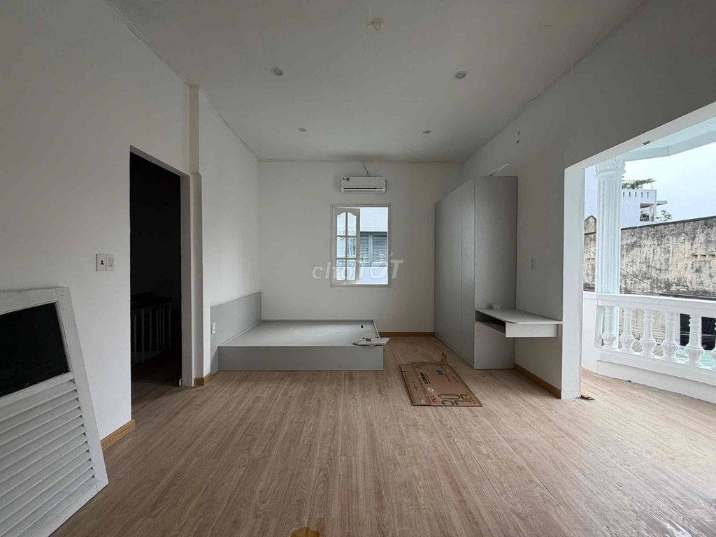 A wide new brand-new place full of furniture near a small bridge cost