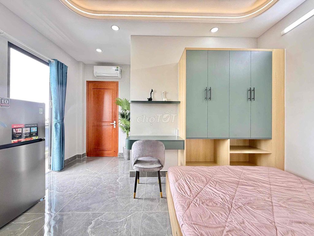 Rent Studio Balcon's apartment right near the Fire Arrow.