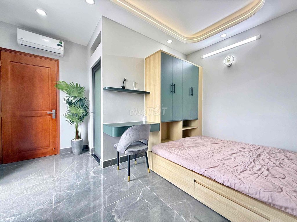 Rent Studio Balcon's apartment right near the Fire Arrow.