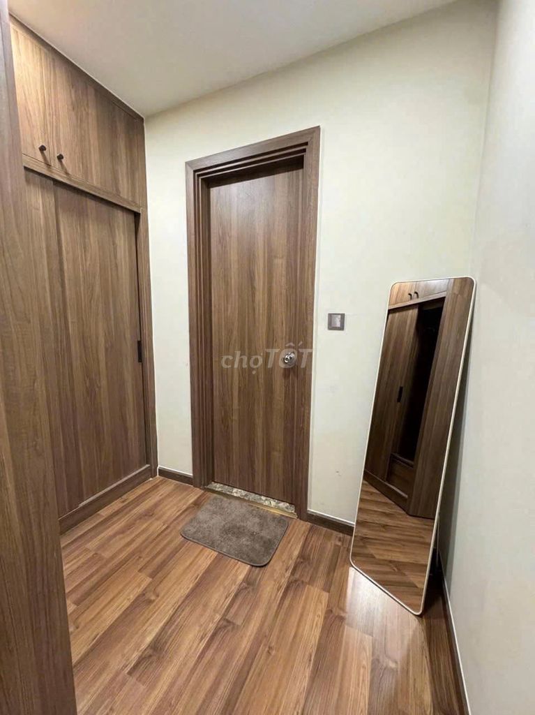 C/c Moscow Tower-Chingung: The 3 p square root, the high-end interior costs 12 million a month.