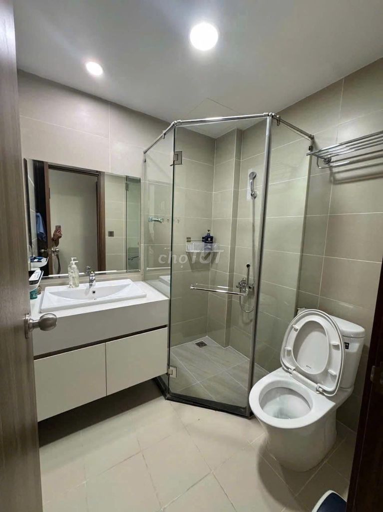 C/c Moscow Tower-Chingung: The 3 p square root, the high-end interior costs 12 million a month.