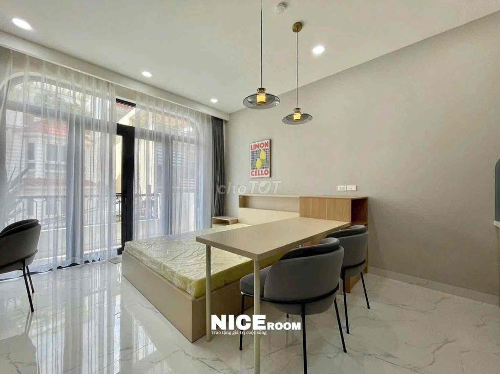 Studio apartment separates kitchen balcon_40 m2 district 1