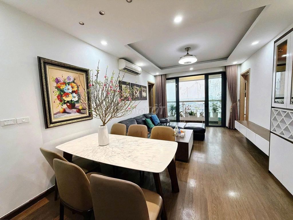 The corner of Jason's Three Bedrooms-2 Service 103 m2 high-end furniture at 13.5 million a month