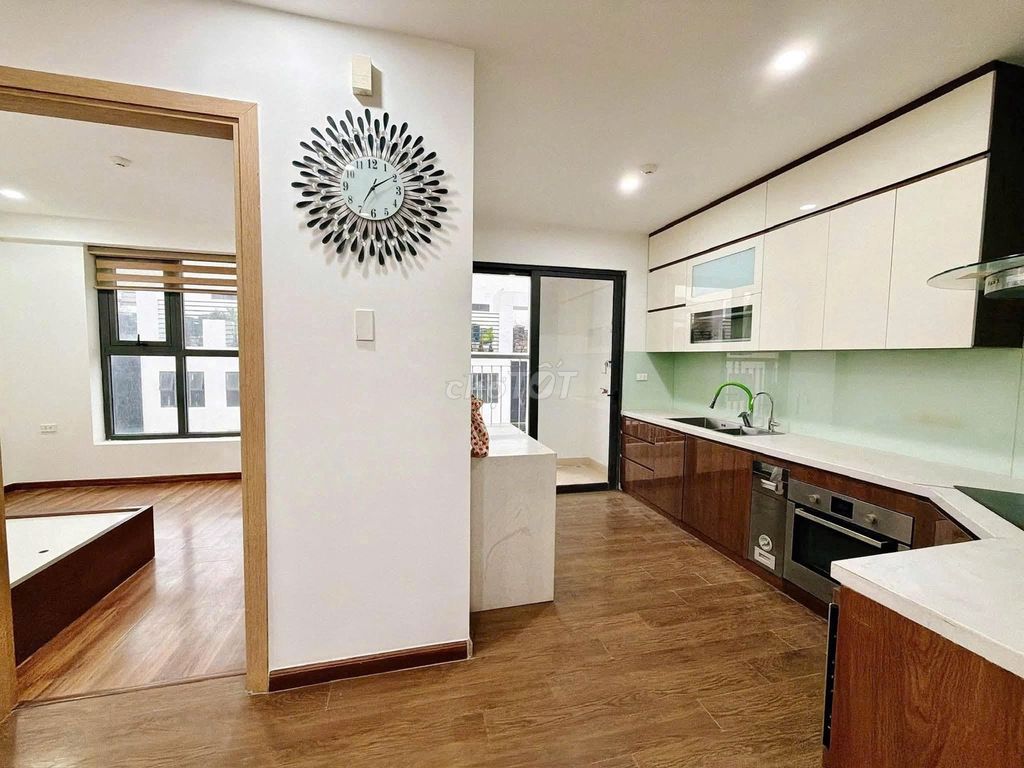 The corner of Jason's Three Bedrooms-2 Service 103 m2 high-end furniture at 13.5 million a month