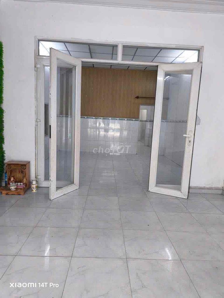 near the Tam Phú sunview building 4.4 X24 M yoga-nail- vpcty apartment
