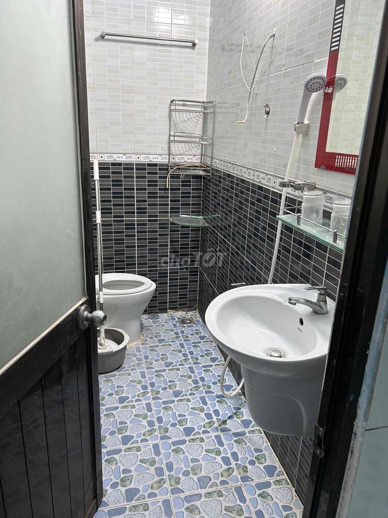 To rent the original house