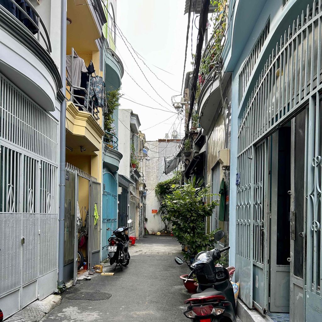 To rent the original house
