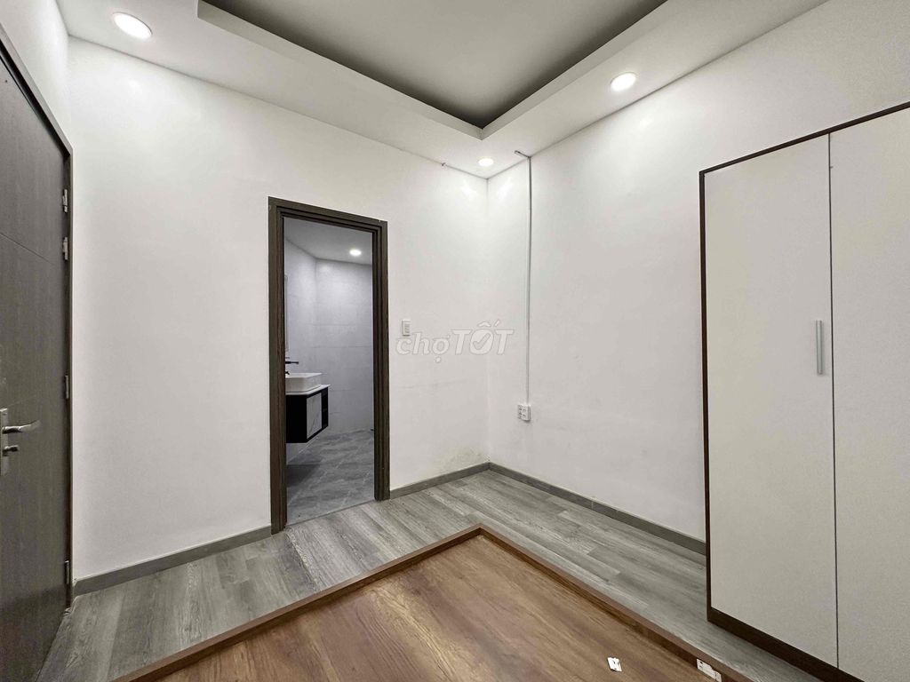 Phú Nhuận interior room