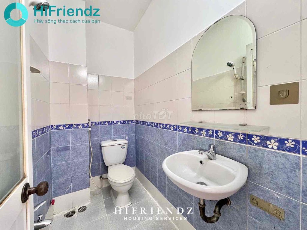 apartment 30 m2 is full of new super open furniture near Paromall District 8