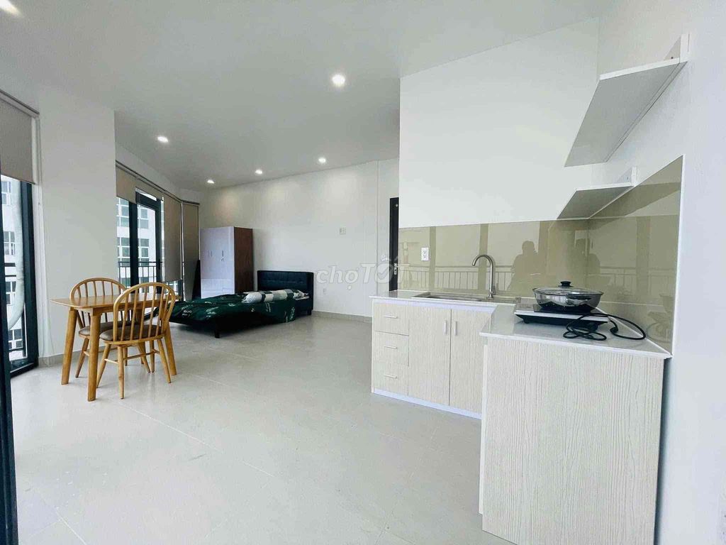 studio 45 m2 walking through industrial college 4