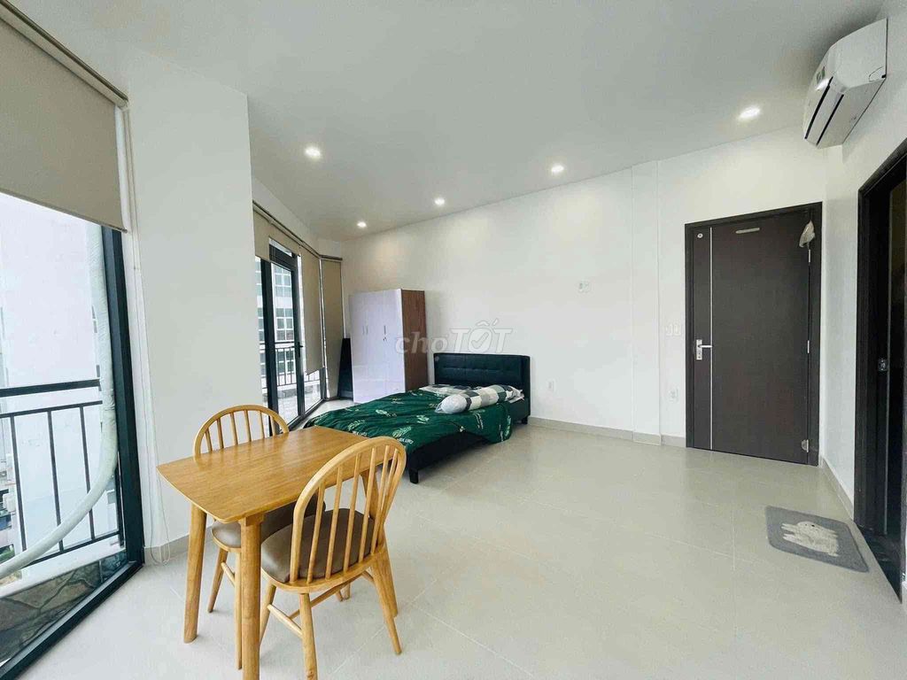 studio 45 m2 walking through industrial college 4