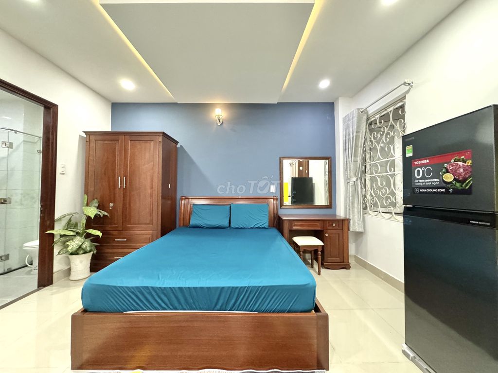 The new apartment is Hoàng Sa, by the side of the coast.
