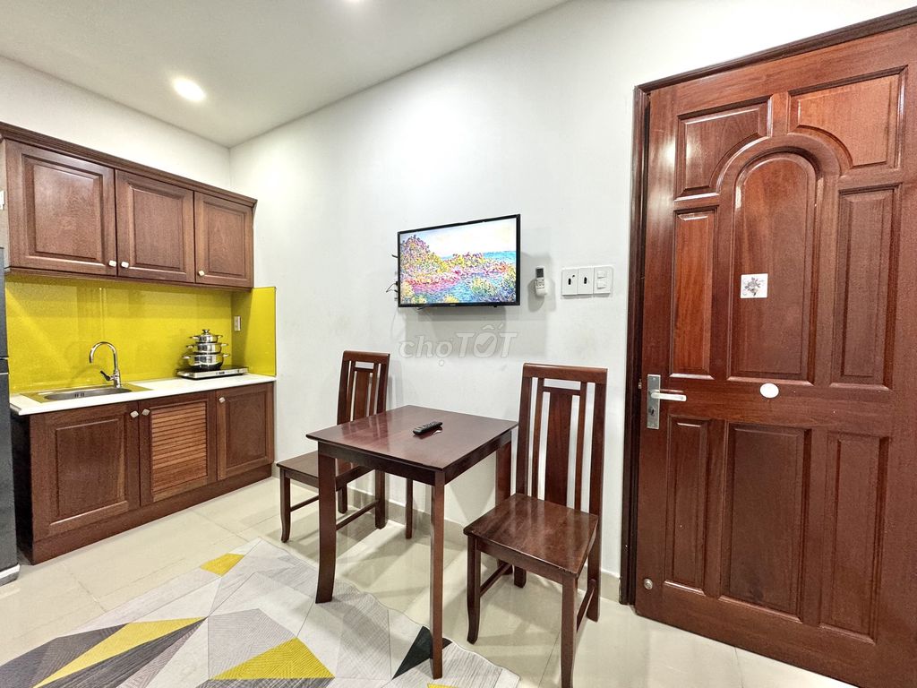 The new apartment is Hoàng Sa, by the side of the coast.