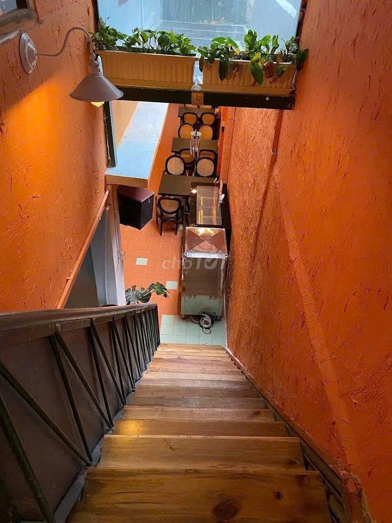 Rent a home. Three, four X21 M.