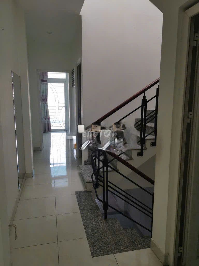 Rent Bình Thành - 4 floors - 4 meters x 25 m - truck lane - only 9 million